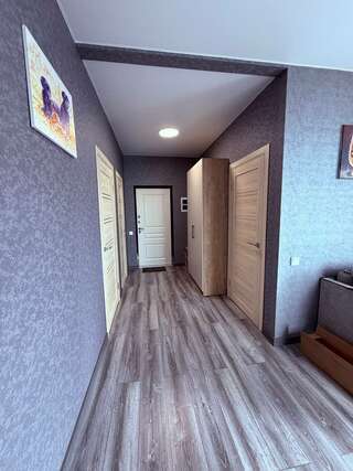 Гостиница Панорама Малореченское Дом с 2 спальнями-9